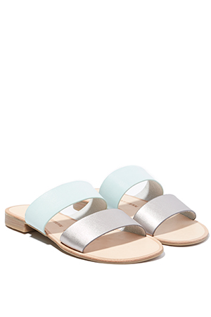 Chinese Laundry Gimme Flat Sandals