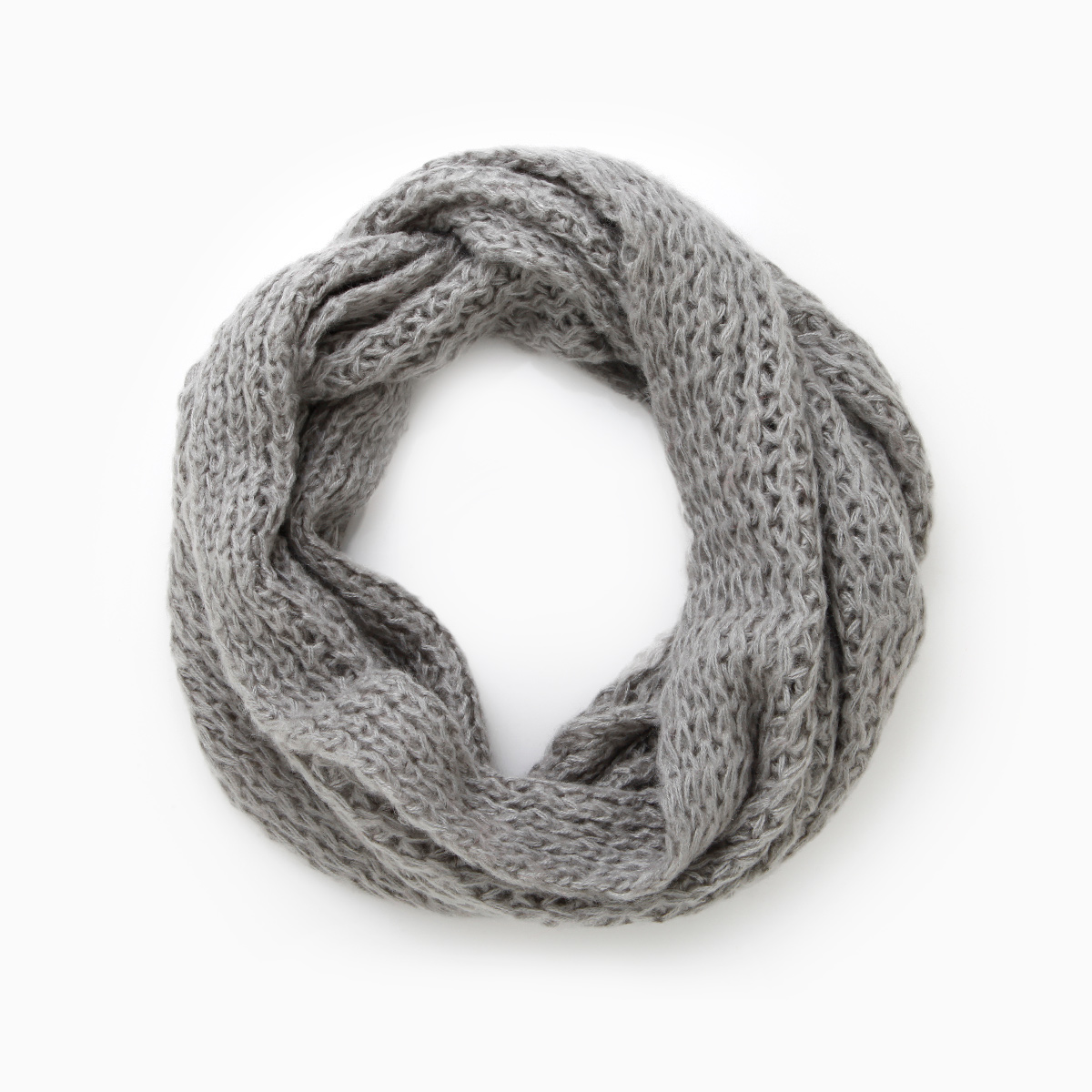 Cozy And Cool Knitted Infinity Scarf in Grey | DAILYLOOK