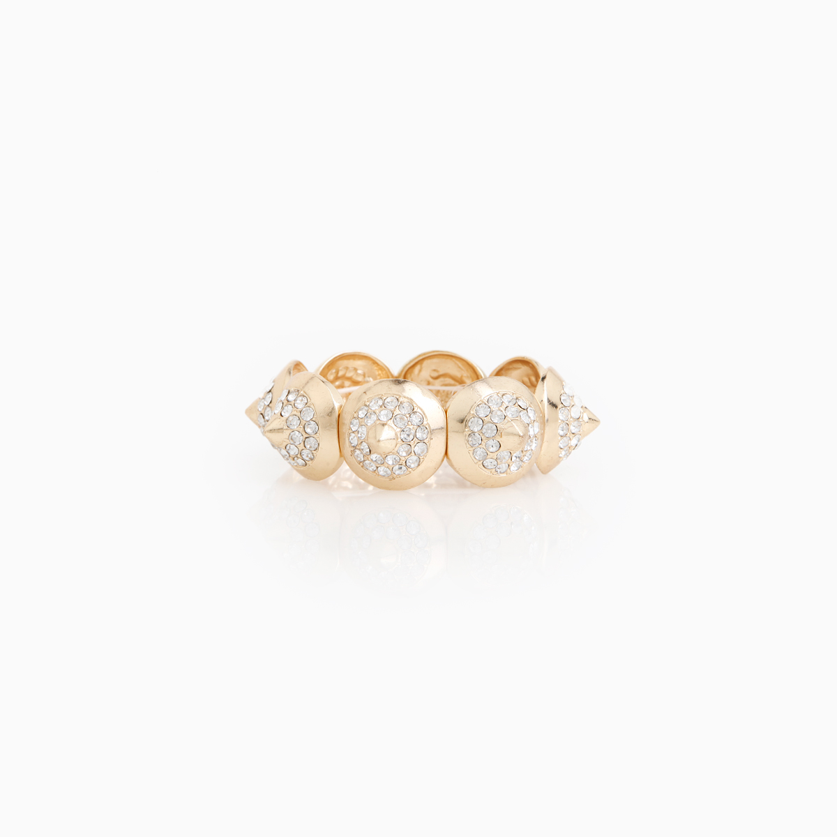 Bejeweled Kisses Bracelet in Gold | DAILYLOOK