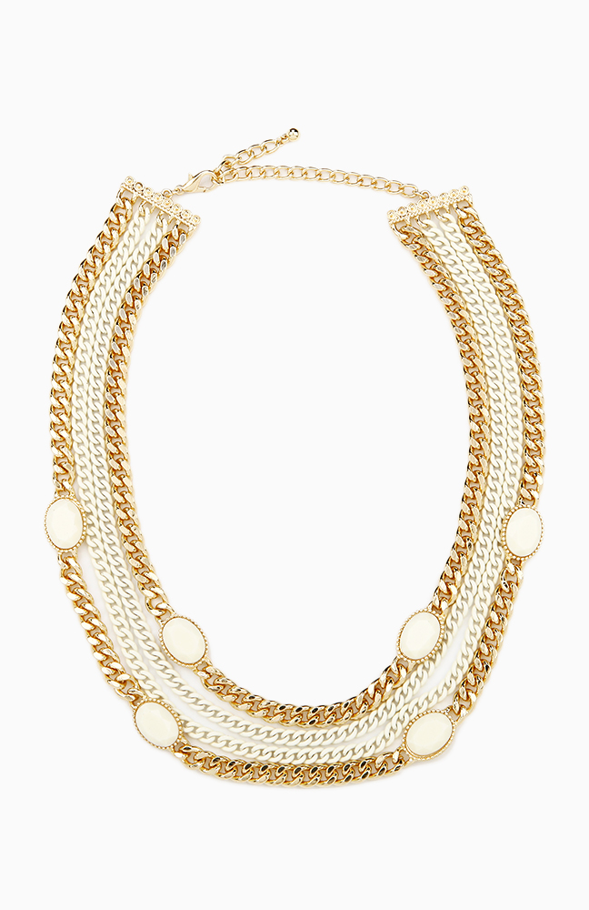 Chic Chains Necklace in Ivory | DAILYLOOK