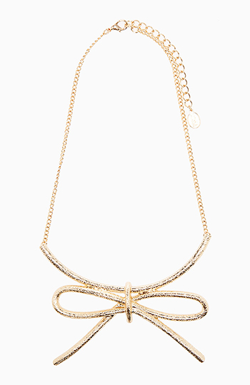 Oversized Bow Necklace Slide 1