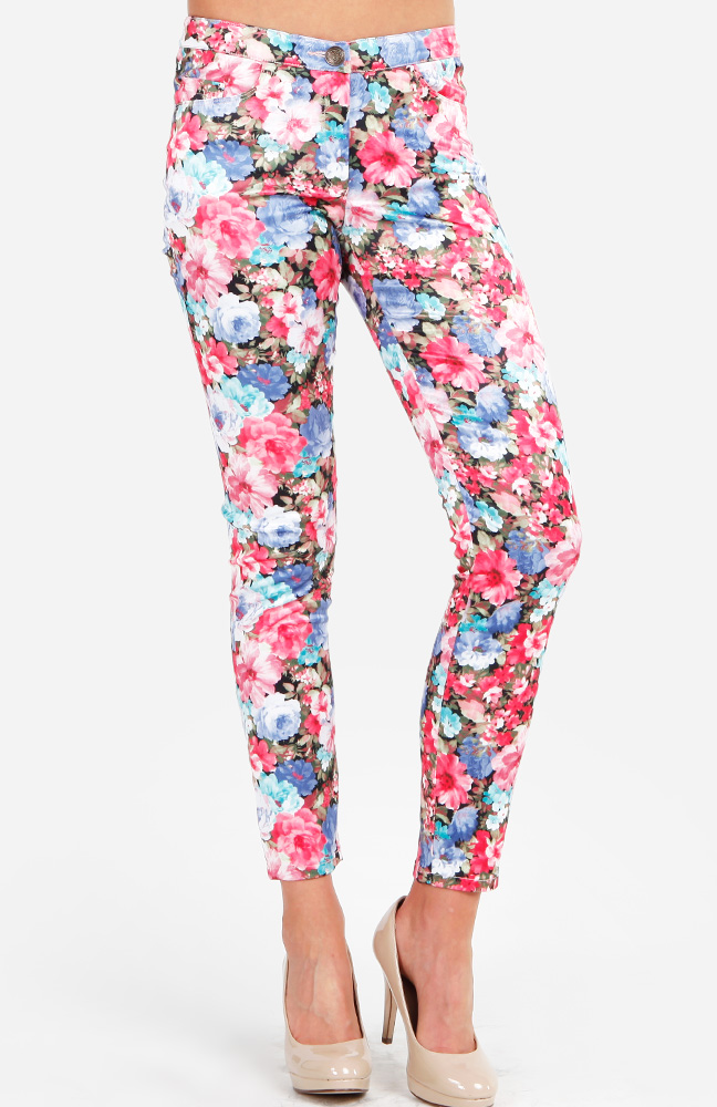 Floral Print Skinny Pants in Floral Multi | DAILYLOOK