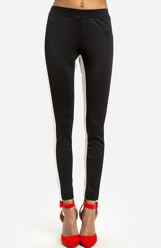 Contrast Panel Leggings in Black/White | DAILYLOOK