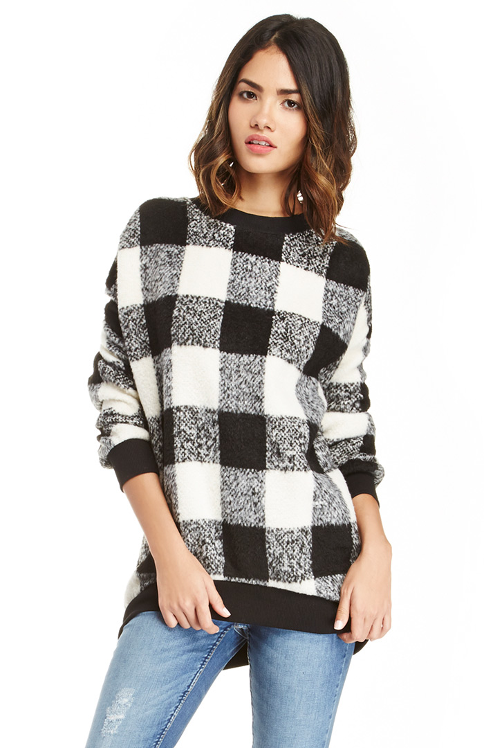 J.O.A. Plaid Voluminous Sweatshirt in Black/White | DAILYLOOK