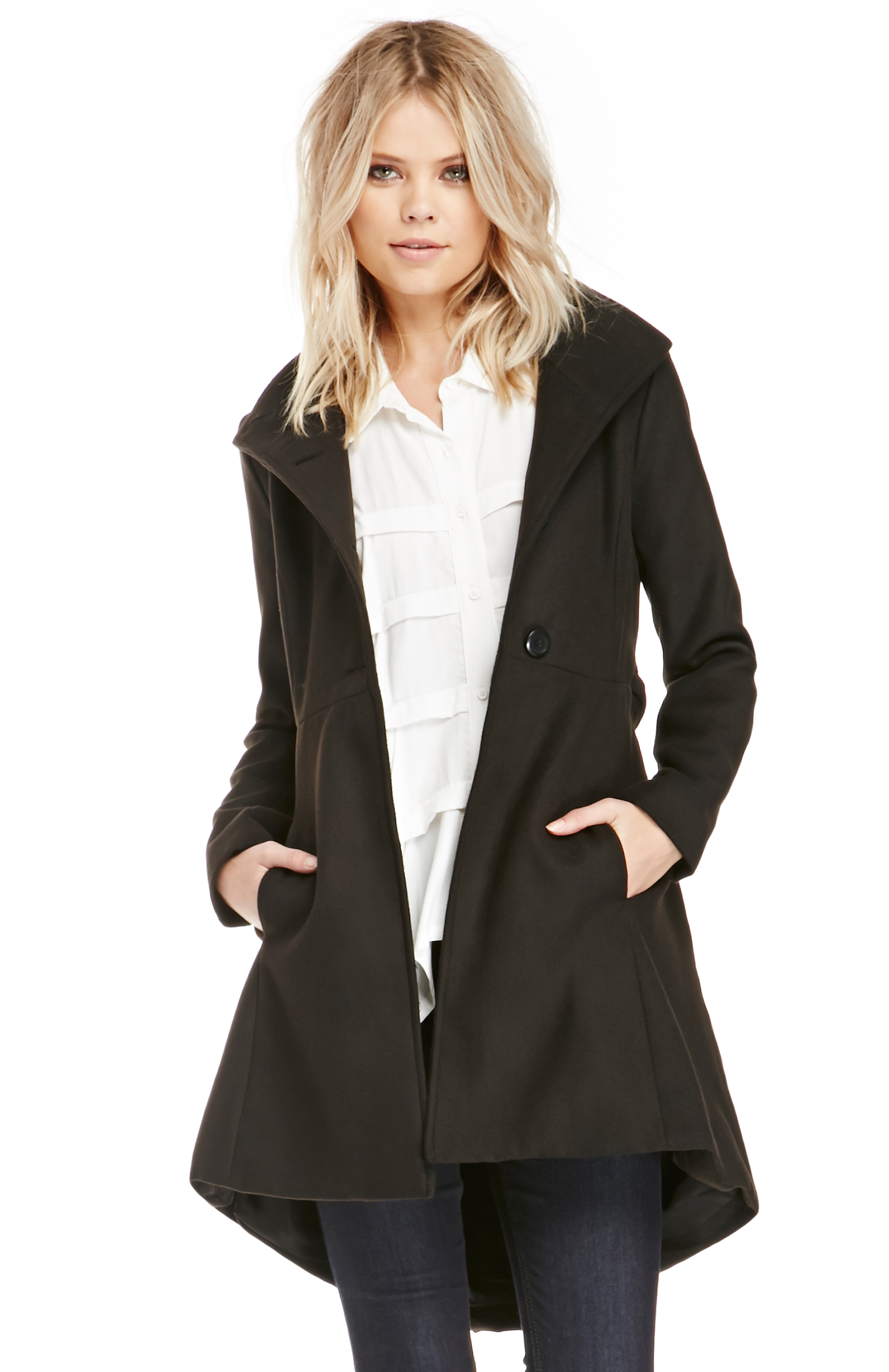 BB Dakota Galice Coat in Black | DAILYLOOK