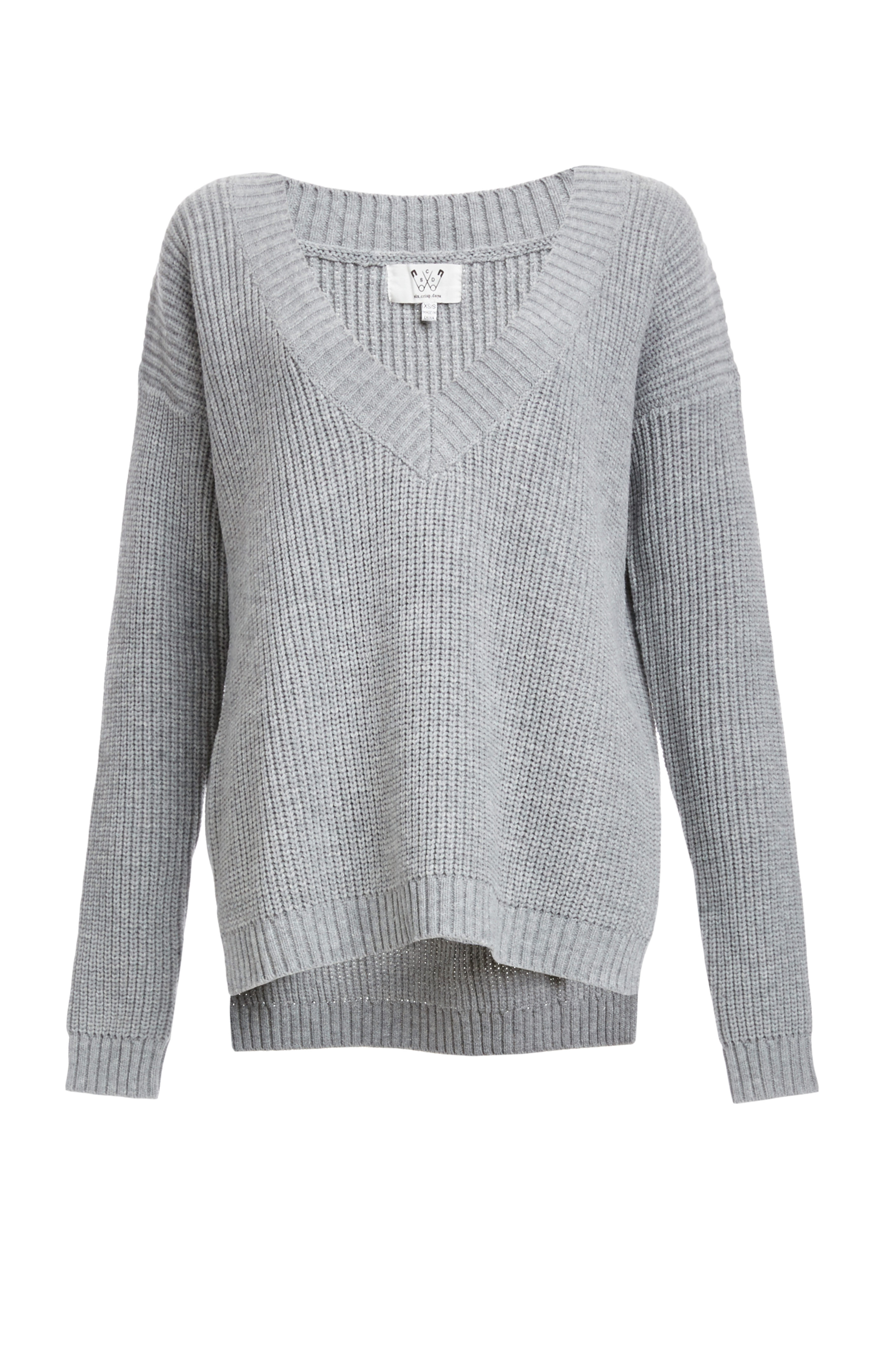 Six Crisp Days V-Neck Knit Pullover Sweater in Heather Grey | DAILYLOOK
