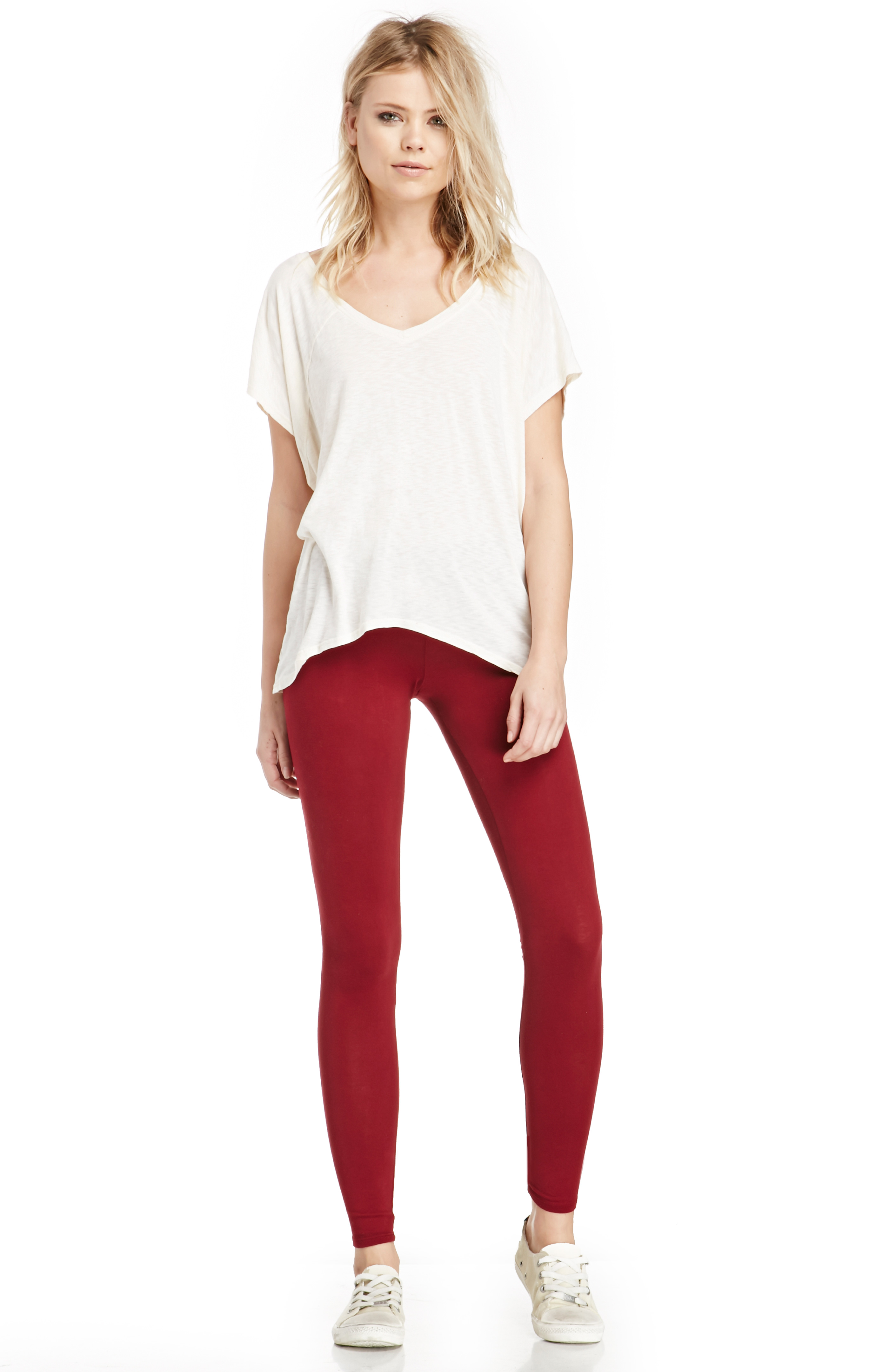 Classic Knit Leggings in Burgundy | DAILYLOOK