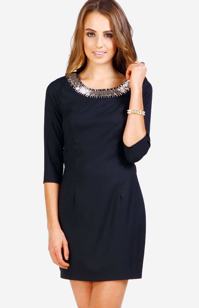 Statement Collar Audrey Dress in Black | DAILYLOOK