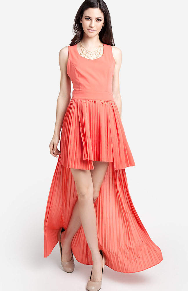 Haute High Low Dress in Coral | DAILYLOOK