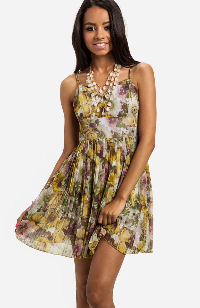 Jack by BB Dakota Somervell Dress in Floral Multi | DAILYLOOK