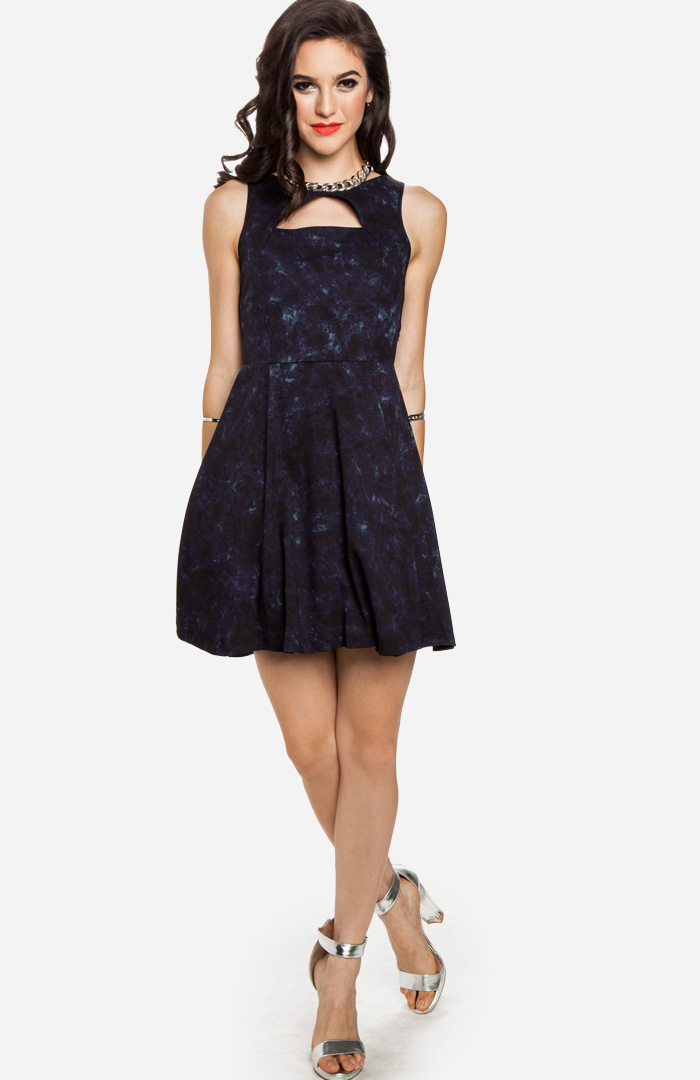 BB Dakota Della Dress in Navy | DAILYLOOK