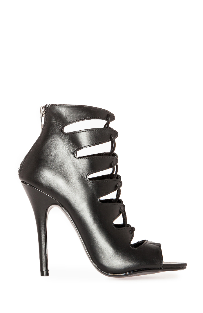 Chinese Laundry Jackpot Heels in Black | DAILYLOOK