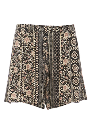 Glamorous Floral Aztec Shorts in Rose | DAILYLOOK