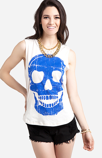 Large Skull Print Tank Slide 1