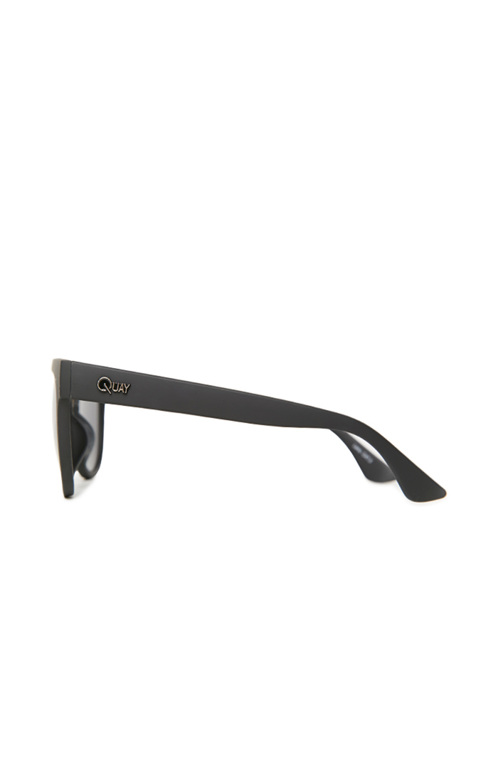 Quay Odin Sunglasses In Black Dailylook 6742