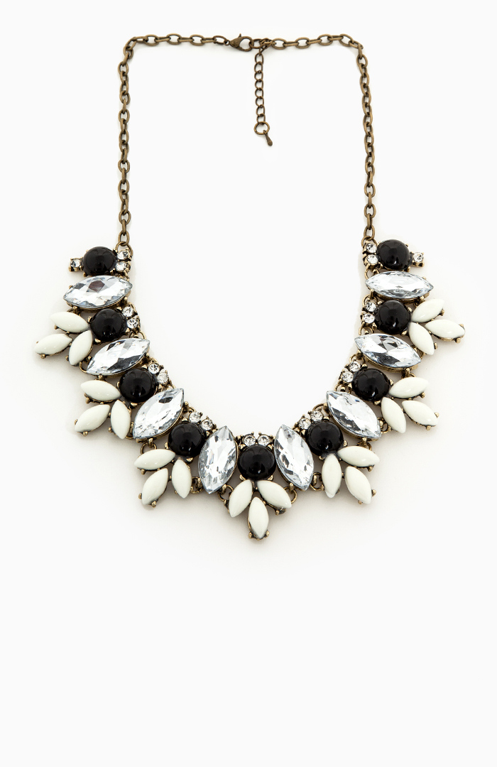 Bejeweled Statement Necklace in Black/White | DAILYLOOK