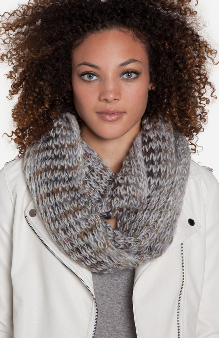 Neutral Knit Infinity Scarf in Grey DAILYLOOK