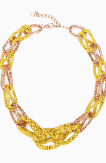 Chunky Chain Link Necklace Slide 1