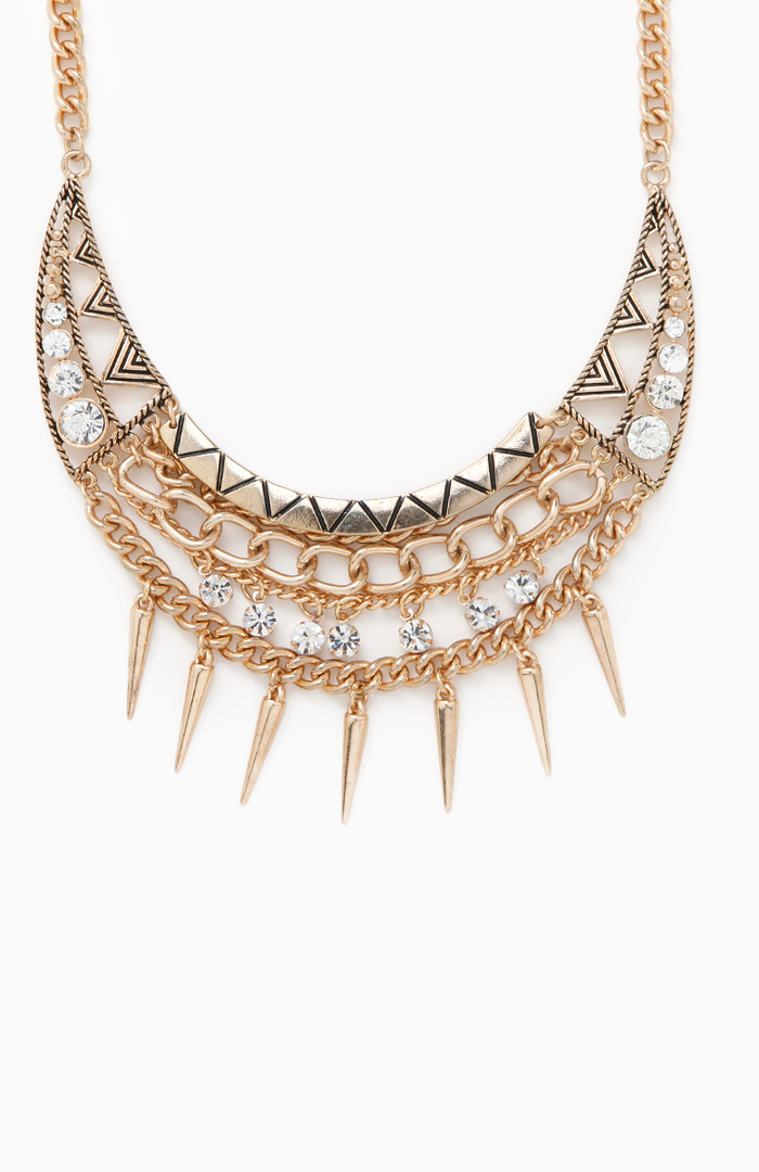 Warrior Princess Necklace in Gold | DAILYLOOK