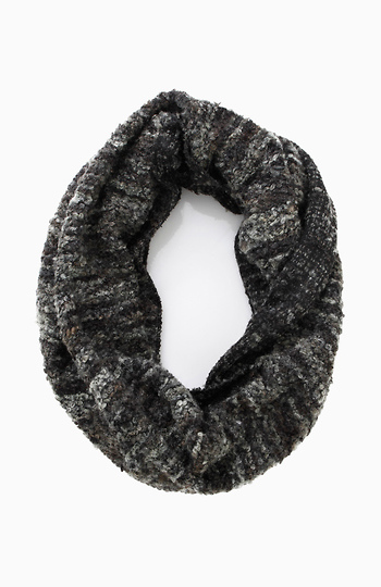 Knobby Knit Infinity Scarf in Charcoal | DAILYLOOK