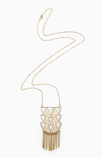 Tribal Wind Necklace Slide 1