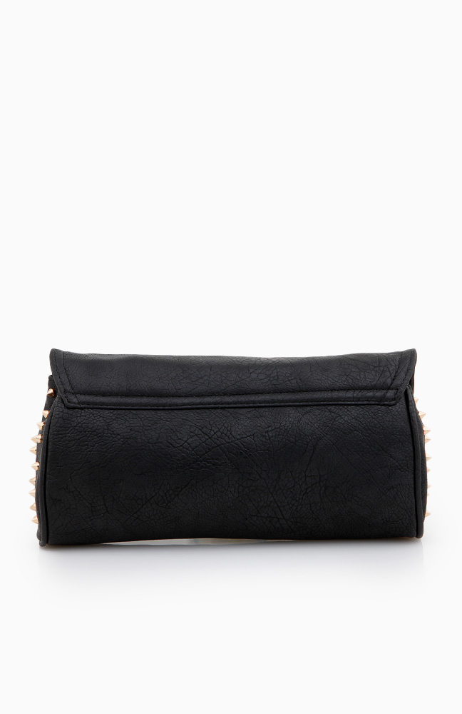 black spike clutch