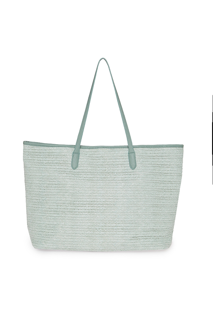 Woven Straw Tote in Turquoise | DAILYLOOK