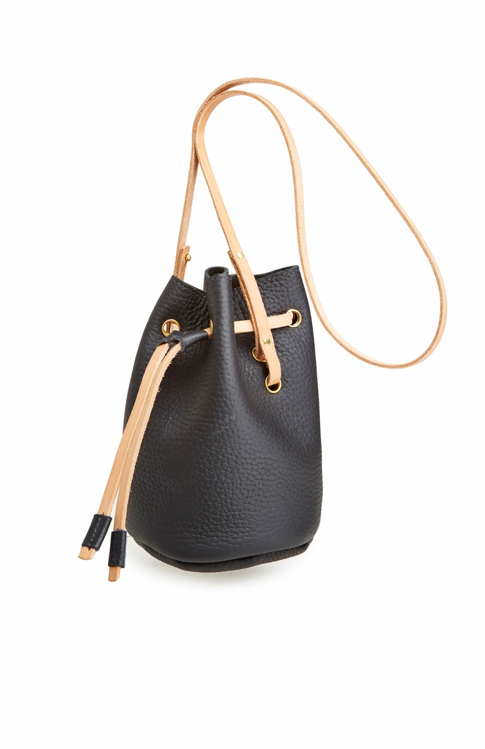 CHC Small Leather Bucket Bag in Black | DAILYLOOK