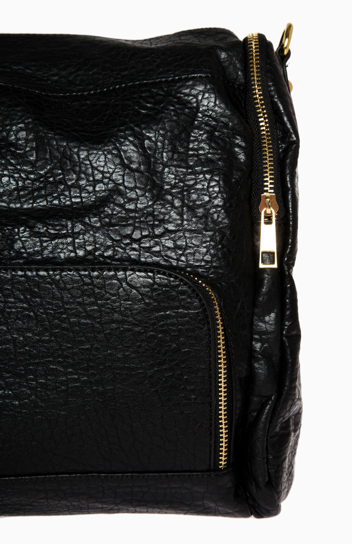 Square Scene Backpack in Black | DAILYLOOK