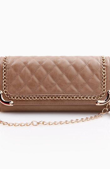 Quilted Clutch Slide 1