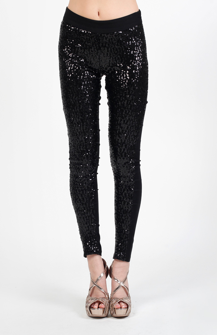 Sequin Front Skinny Pants in Black | DAILYLOOK