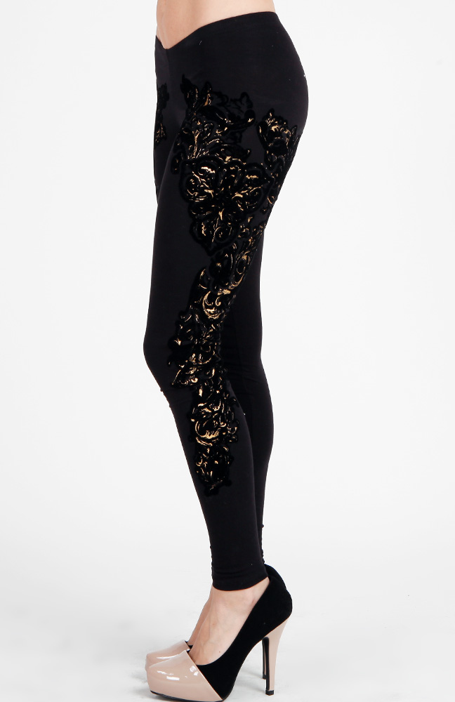 Embroidered Metallic Floral Leggings in Black | DAILYLOOK