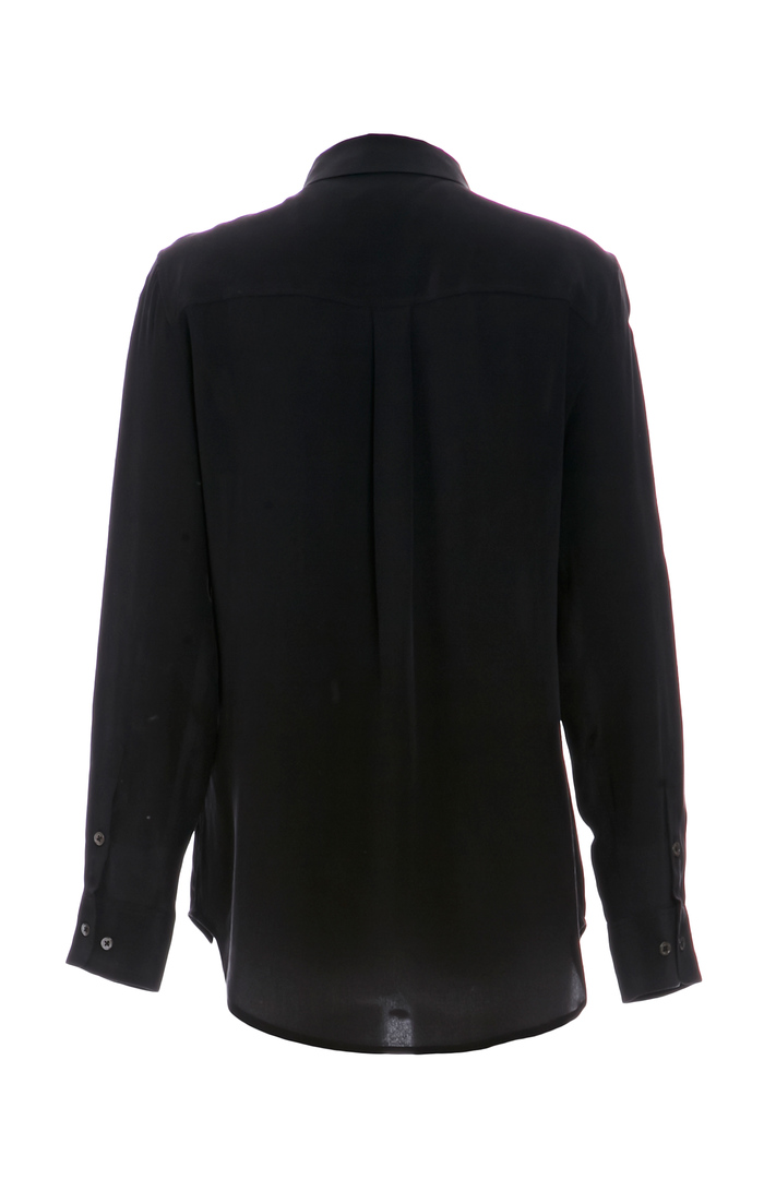 EQUIPMENT Slim Silk Signature Shirt in Black | DAILYLOOK