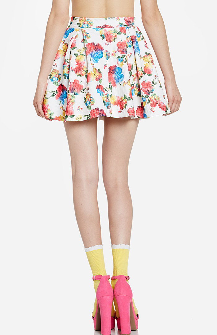 Floral Print Waffle Pleated Skirt in Floral Multi | DAILYLOOK