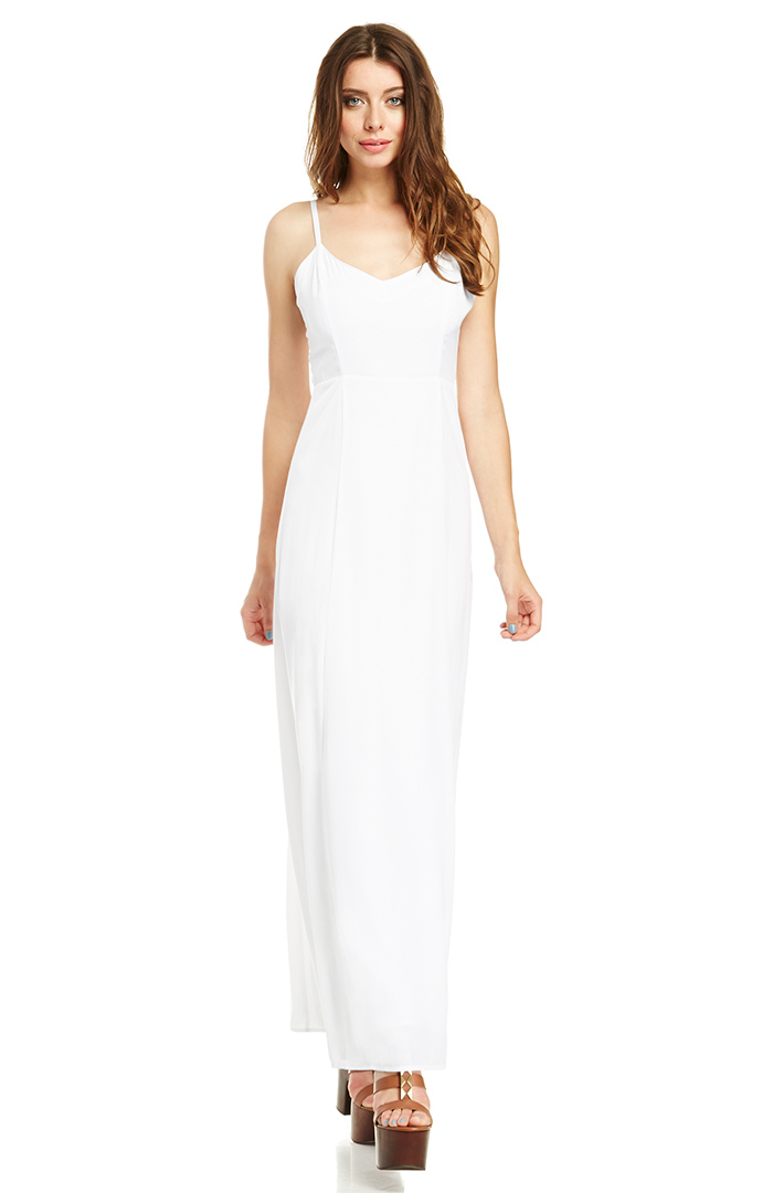 BB Dakota Loulla Maxi Dress in White | DAILYLOOK