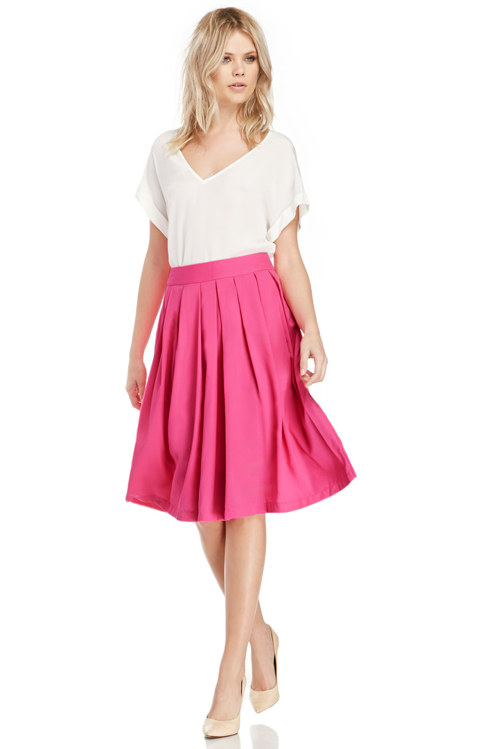 A-Line Pleated Midi Skirt in Pink | DAILYLOOK