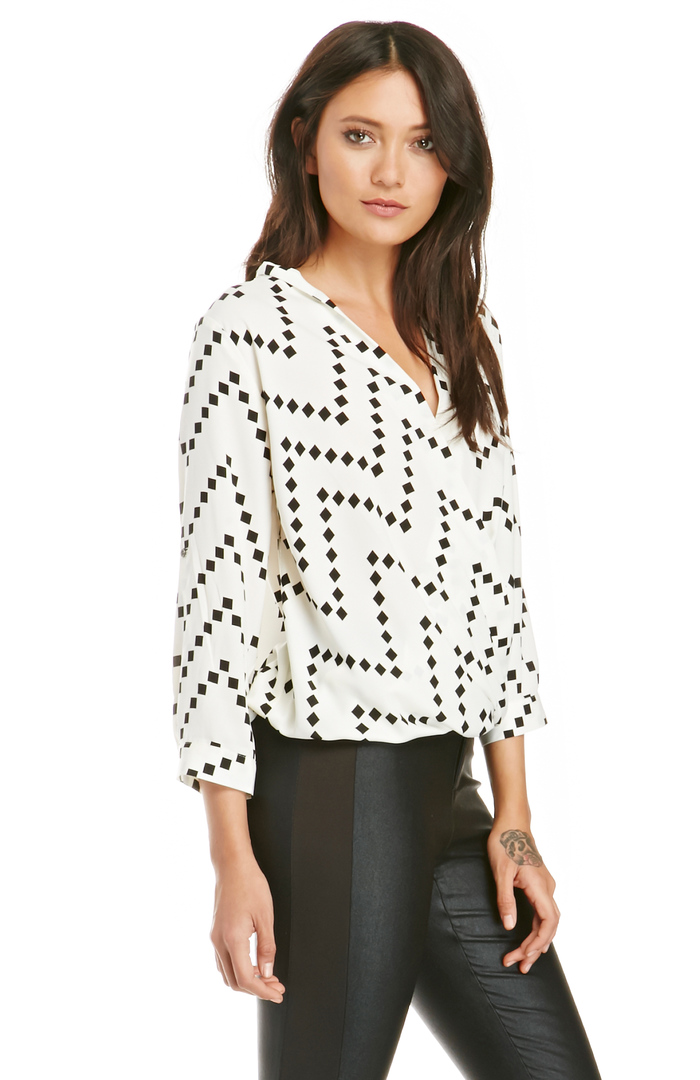 diamond cut blouse