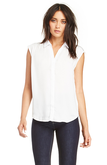 Cultivated Collar Shirt in White | DAILYLOOK