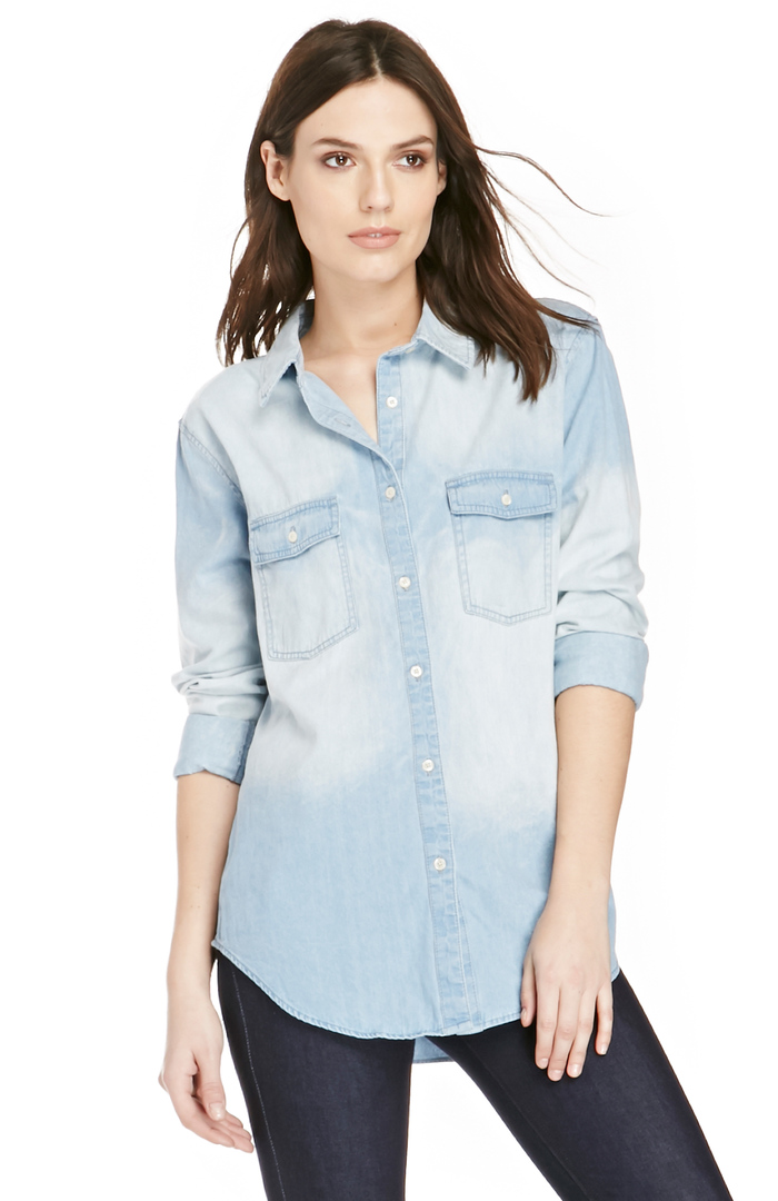 women's light blue chambray shirt