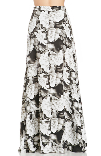 Show Me Your Mumu Floral Princess Di Skirt in Black/White | DAILYLOOK