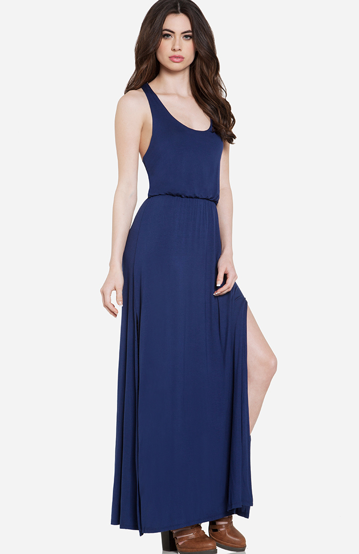 DAILYLOOK Drop Waist Maxi Dress in Navy | DAILYLOOK