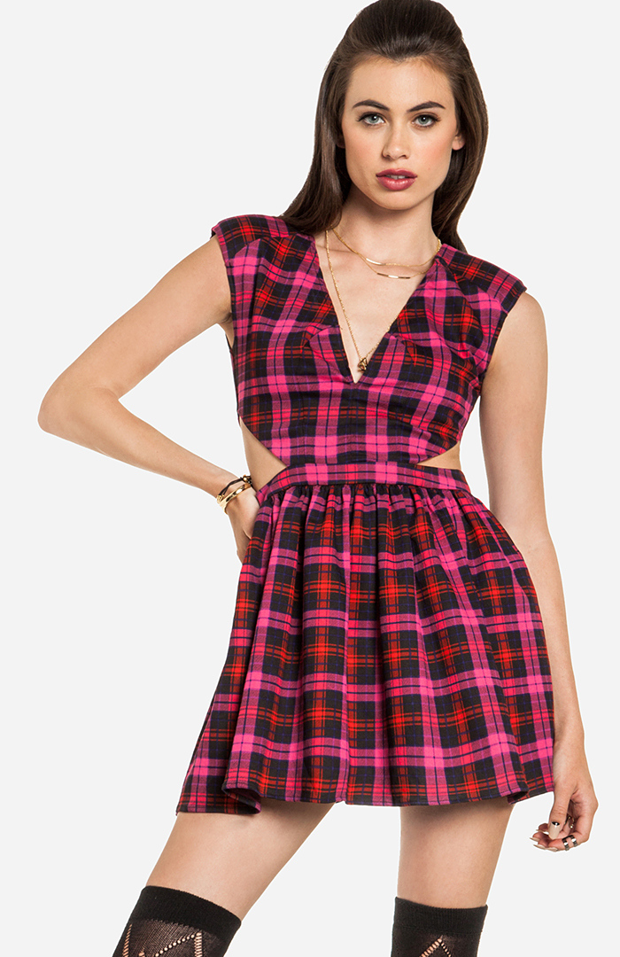 Plaid Cutout Dress in Pink | DAILYLOOK