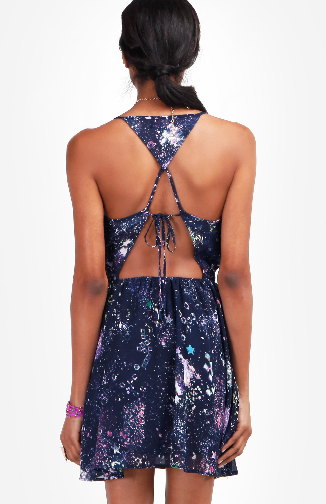 Open Back Galaxy Dress in Navy | DAILYLOOK