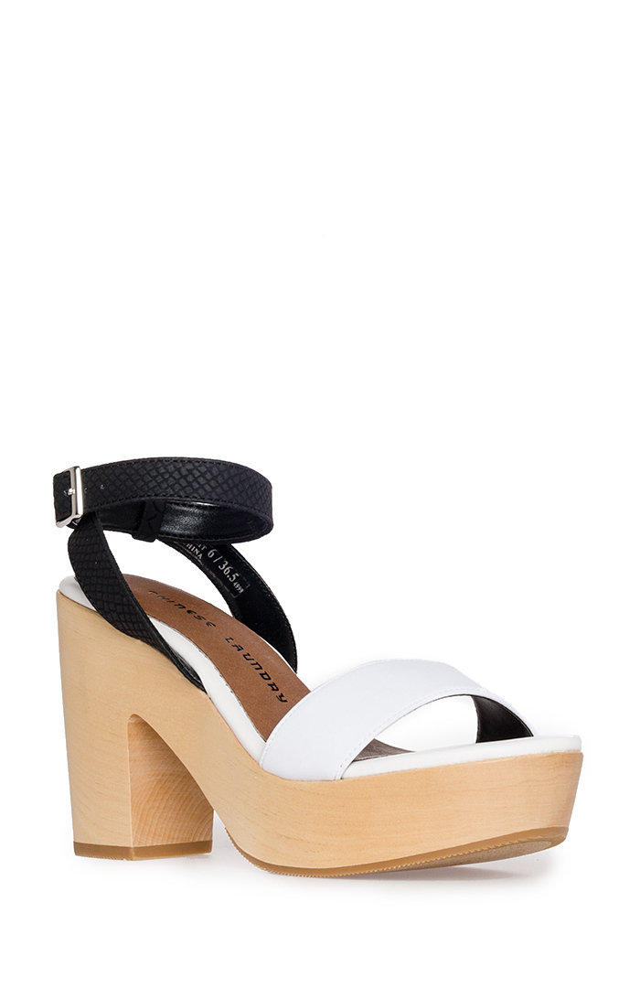 Chinese Laundry Out Of Sight Platform Sandal in Black/White | DAILYLOOK