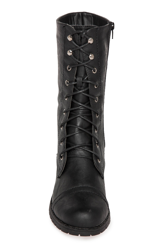 Utility Lace Up Boots in Black | DAILYLOOK