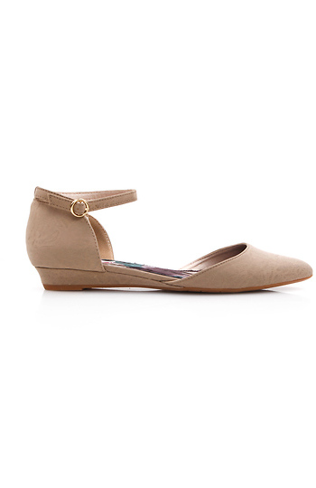 Ankle Strap Shank Sandals in Taupe | DAILYLOOK