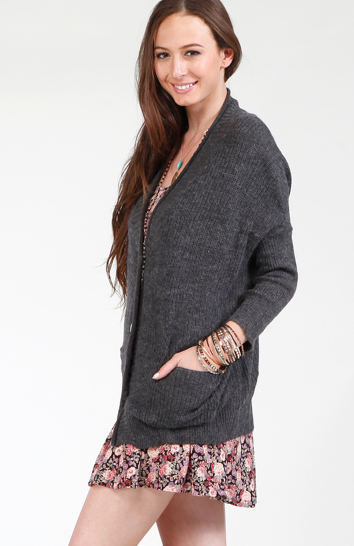 Oversized Granny Cardigan in Charcoal | DAILYLOOK