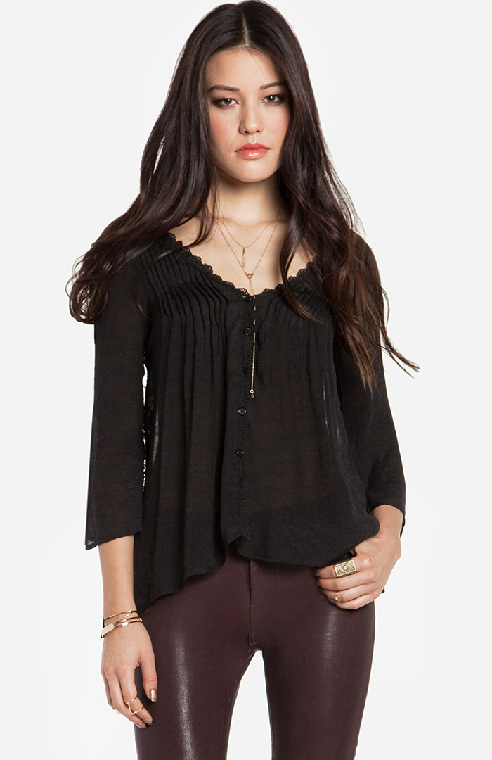 Lace Back Blouse In Black Dailylook