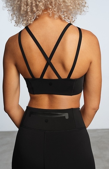 Gentrue Sports Bra X EBN Slide 1